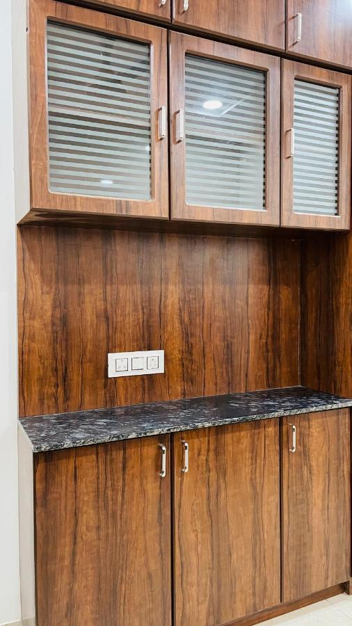 Luxurious 3 Bhk Villa In Bhuj - Shivani Homestay ภายนอก รูปภาพ