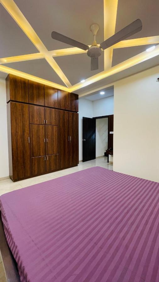 Luxurious 3 Bhk Villa In Bhuj - Shivani Homestay ภายนอก รูปภาพ